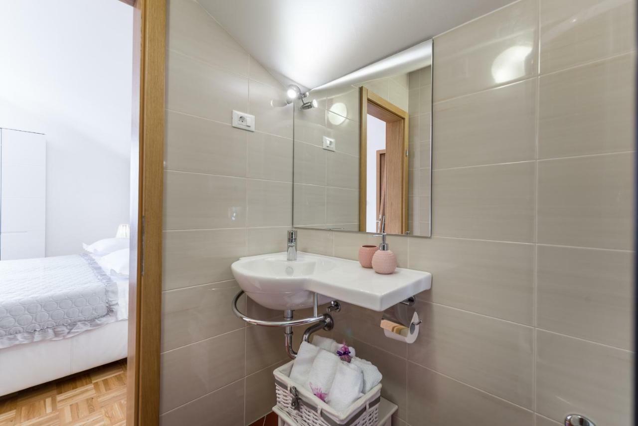 Apartment Ana Makarska Exterior photo