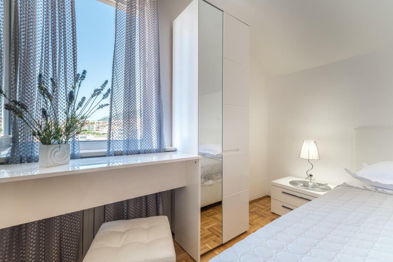 Apartment Ana Makarska Exterior photo